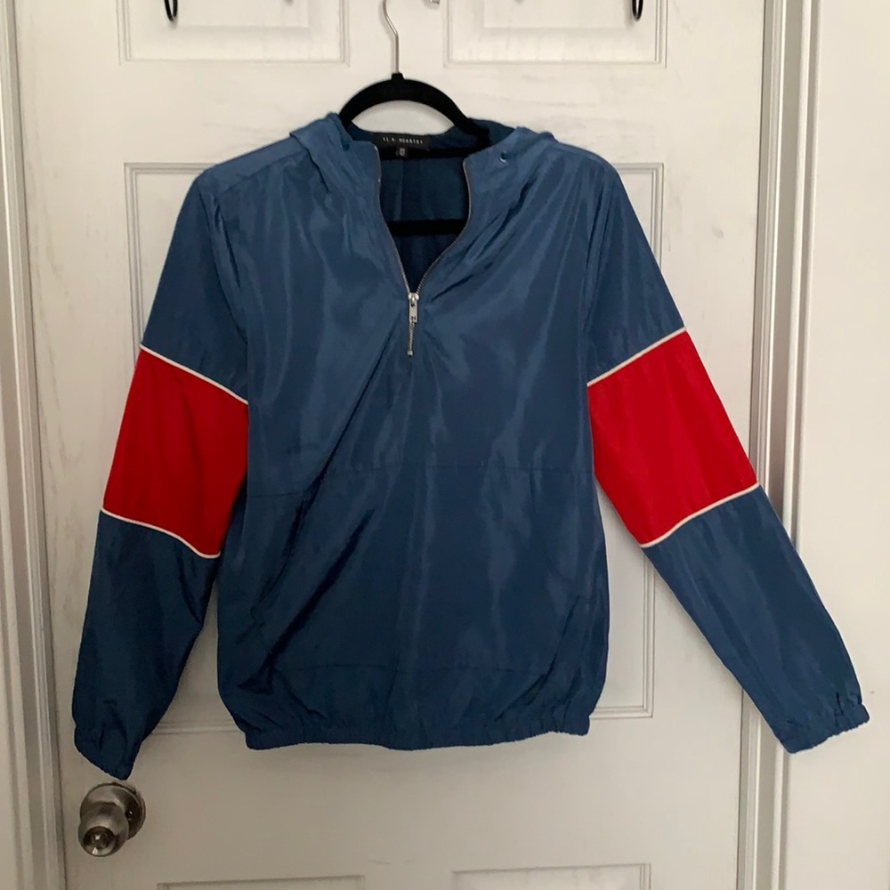 windbreaker